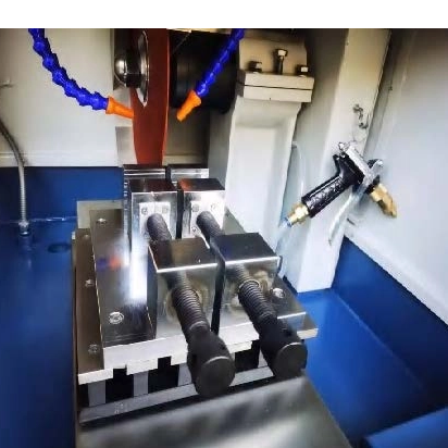 MCut-100 Manual Metallographic Cutter