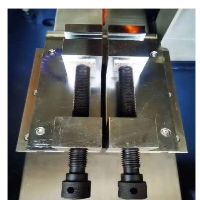 MCut-100 Manual Metallographic Cutter
