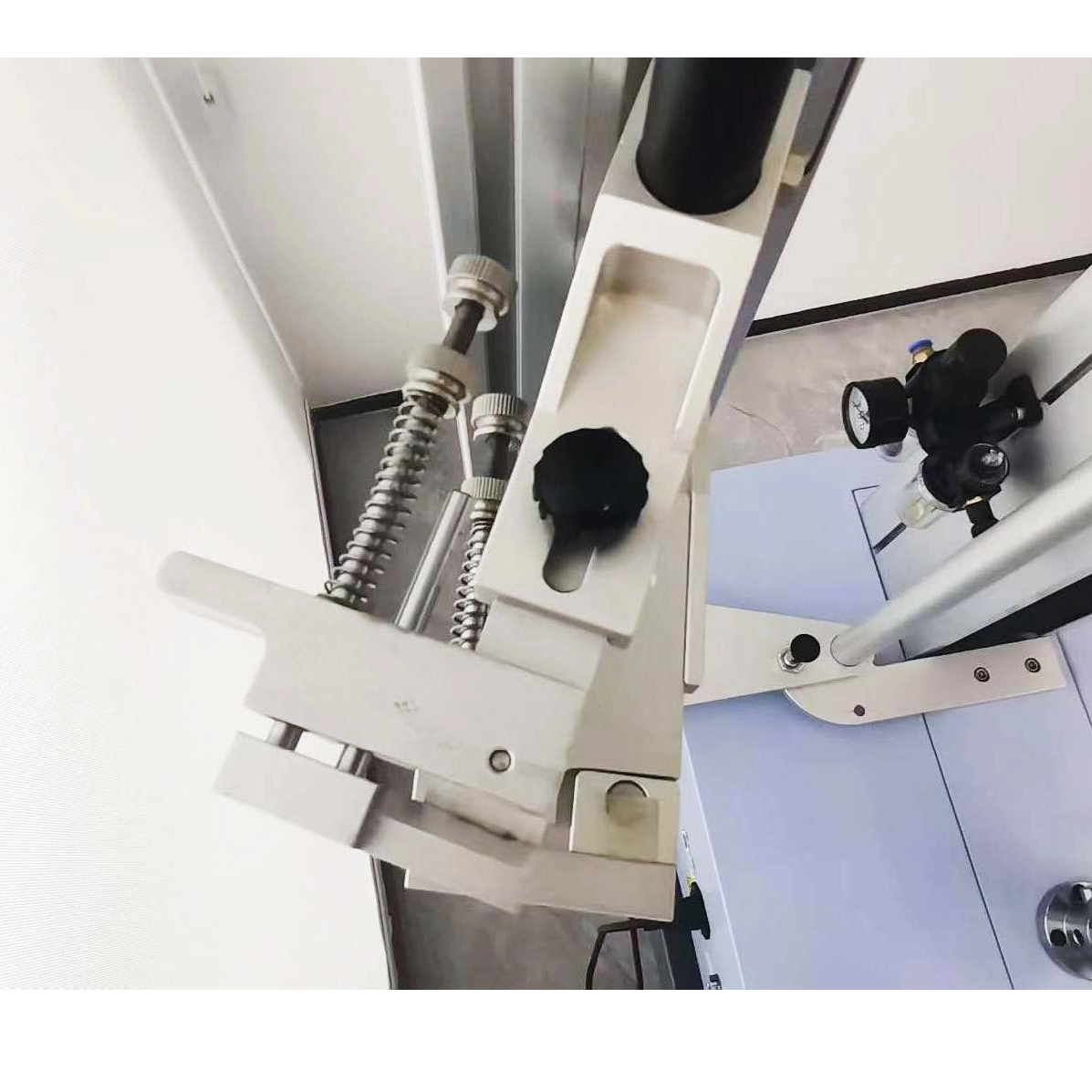 UTM-DCH Computerized Dual-Column Servo Universal Testing Machine